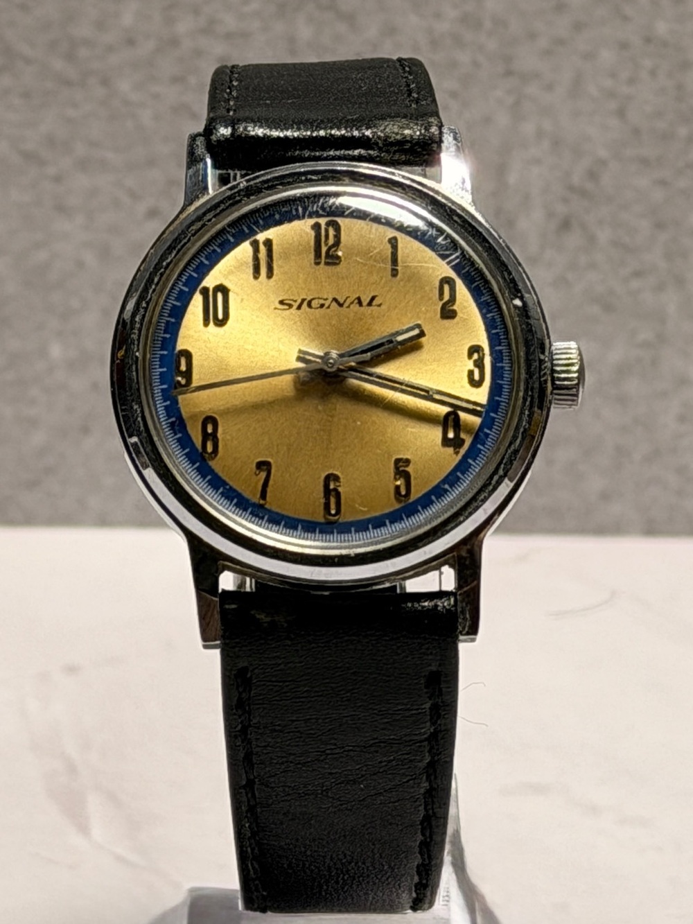 Vintage Signal Manual Wind Watch Gold Dial Mechanical Dress Watch